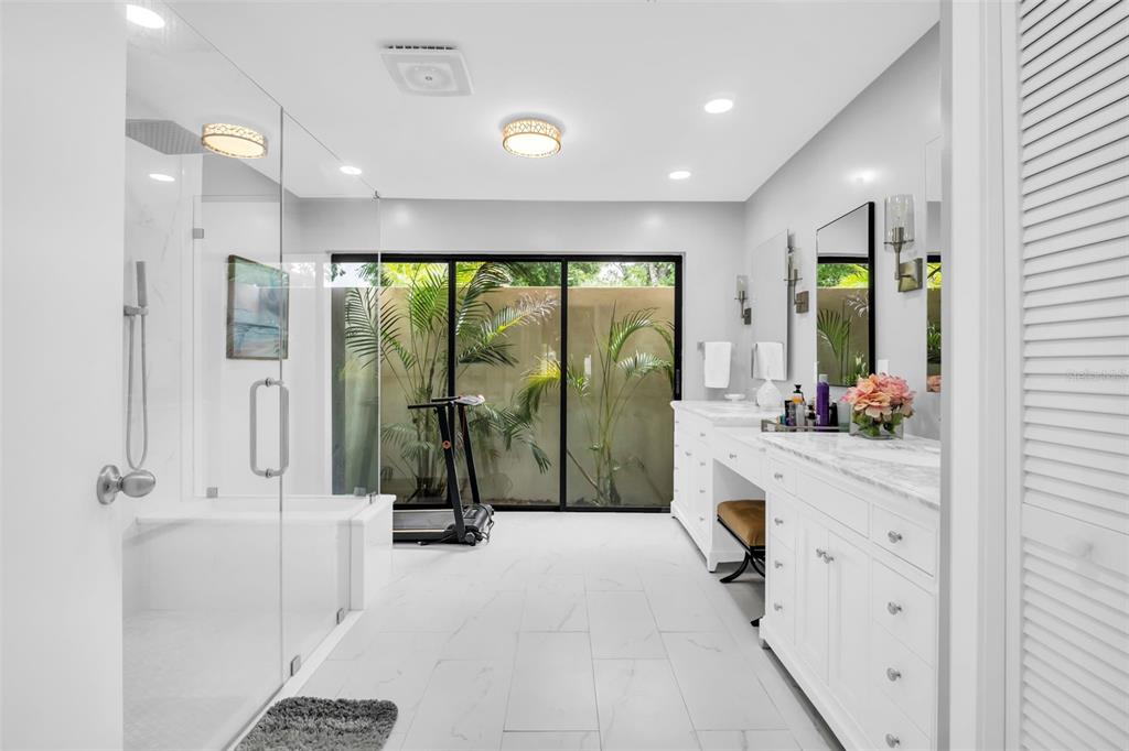 1504 Ridge Top Way Clearwater, FL 33765 - Photo 34 of 67 Gallery Image 34