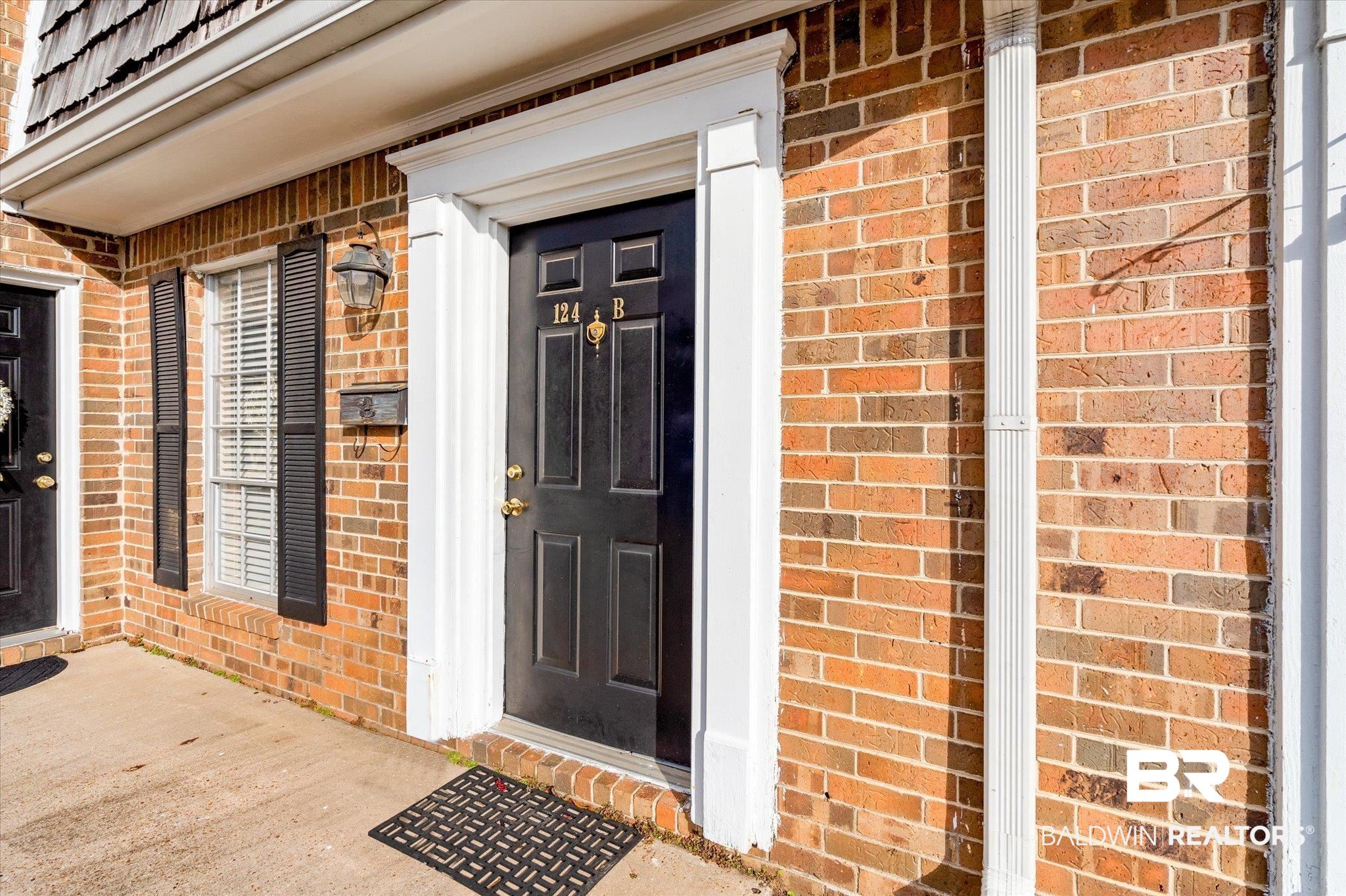 124 Du Rhu Drive, Unit B Mobile, AL 36608 - Photo 2 of 21