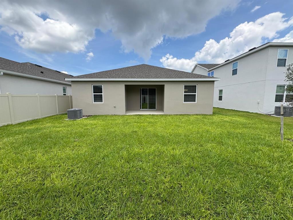 366 Switchgrass Loop Clermont, FL 34715 - Photo 32 of 33