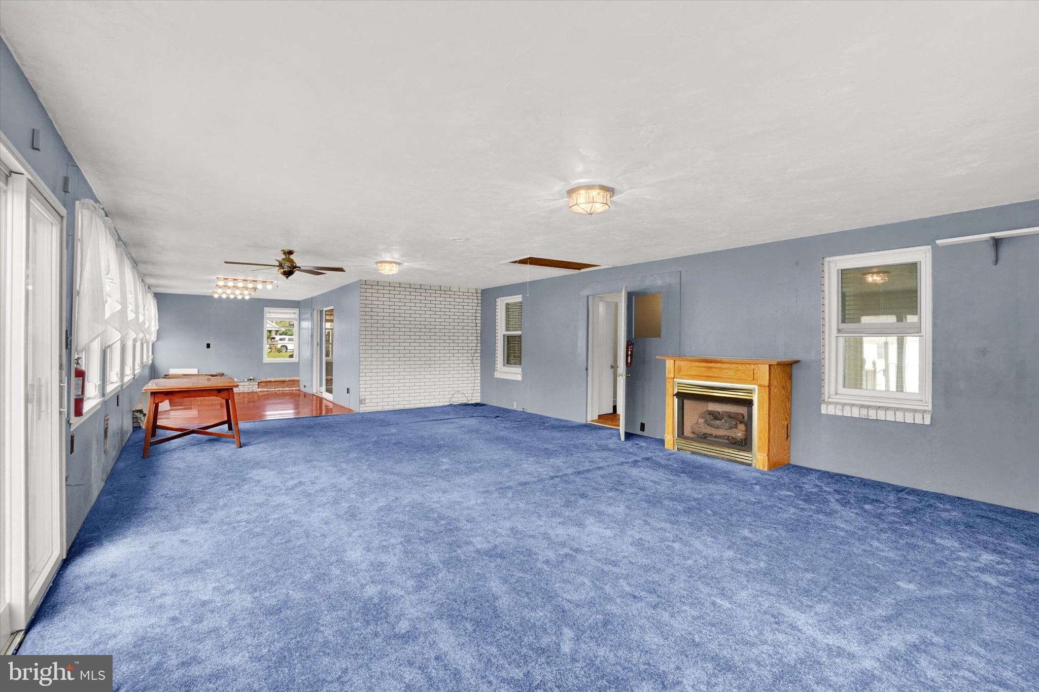 790 Church Road York, PA 17404 - Photo 13 of 27 Family Room