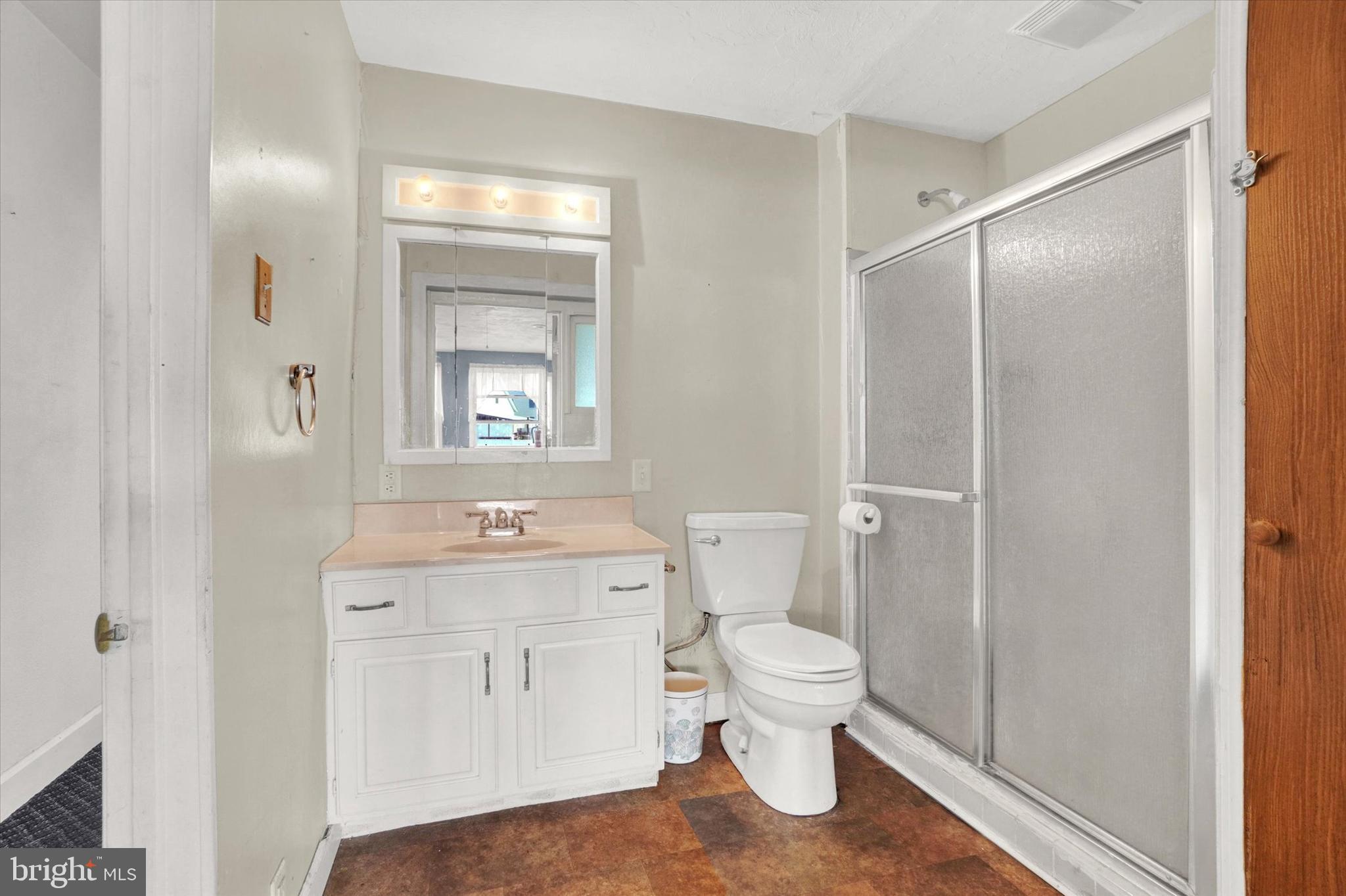 790 Church Road York, PA 17404 - Photo 15 of 27 Full Bath
