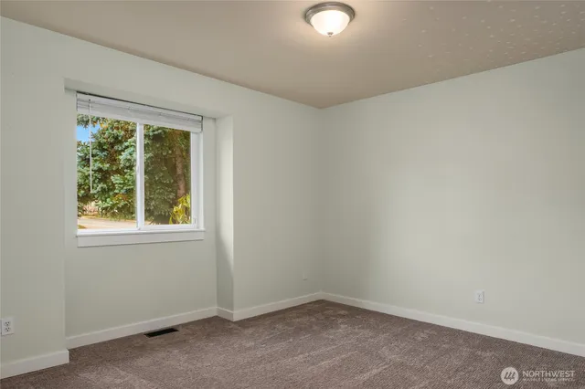 $620,000 | 32215 Sunny Lane, Black Diamond, WA 98010