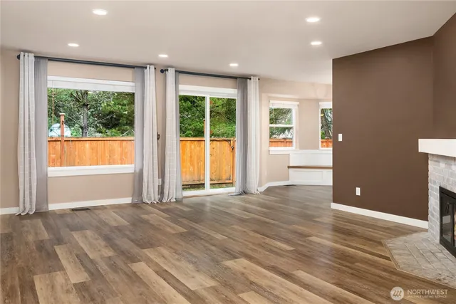 $620,000 | 32215 Sunny Lane, Black Diamond, WA 98010