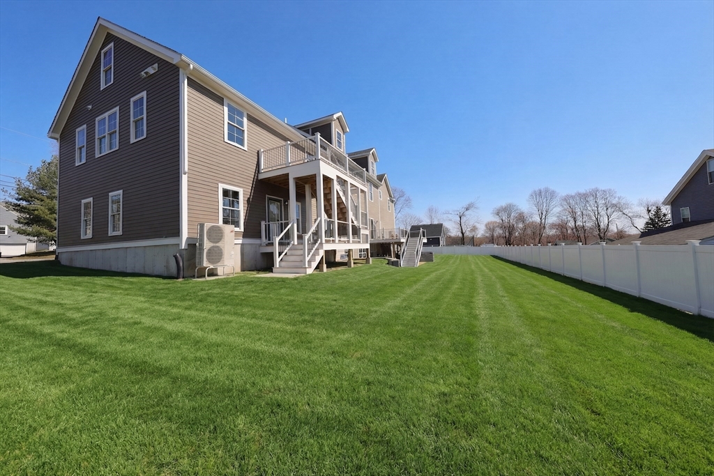 45 Presidents Road Weymouth, MA 02188 - Photo 18 of 23