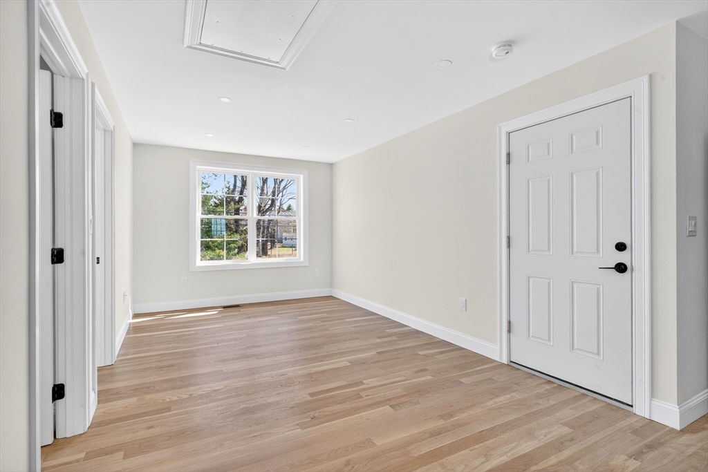 45 Presidents Road Weymouth, MA 02188 - Photo 20 of 23