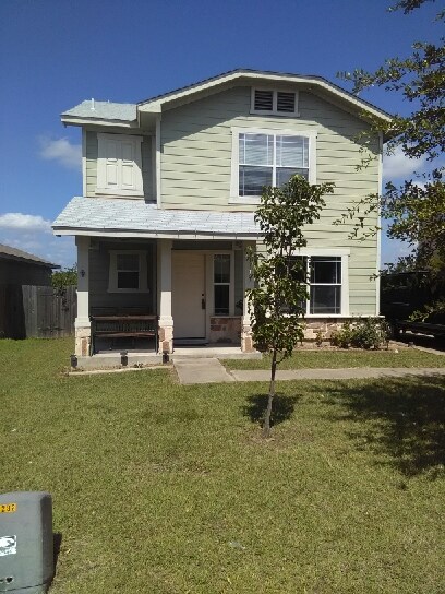 13133 Briarcreek Loop Manor, TX 78653 - Photo 1 of 1
