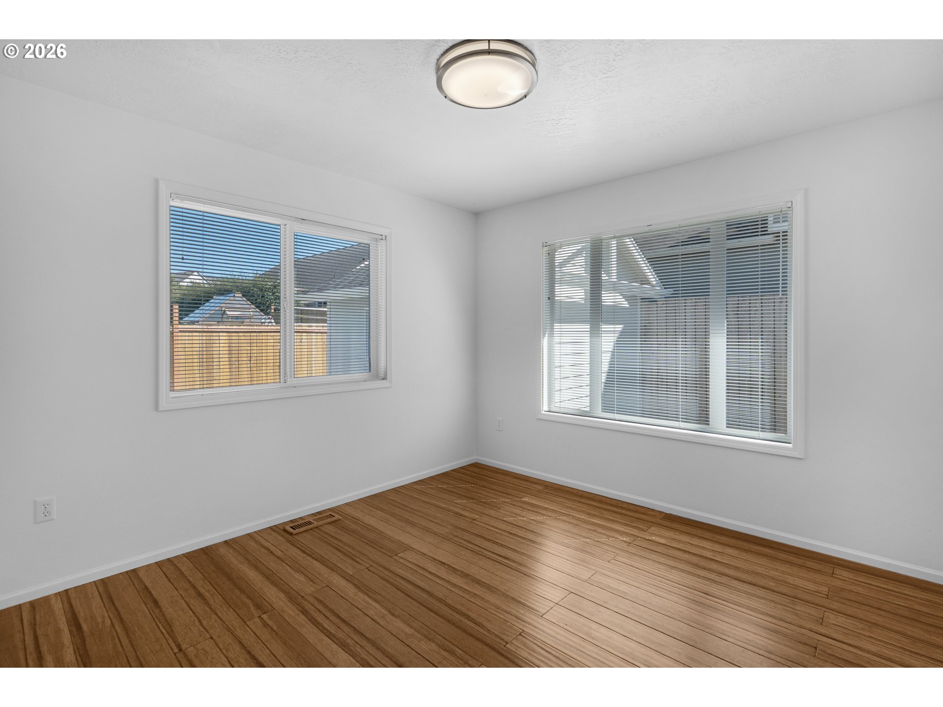 1675 Cooper Street Seaside, OR 97138 - Photo 19 of 40