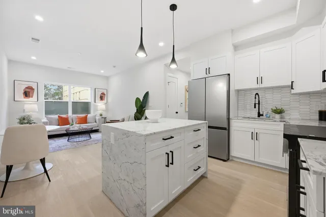 $549,999 | 2606 41st Street Northwest, Unit 2, Washington, DC 20007