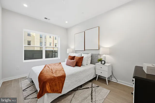 $549,999 | 2606 41st Street Northwest, Unit 2, Washington, DC 20007