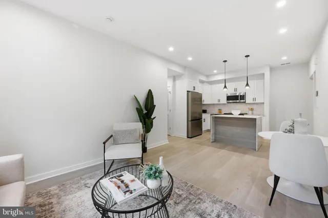 $549,999 | 2606 41st Street Northwest, Unit 2, Washington, DC 20007