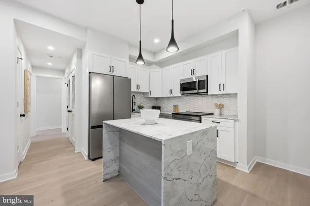 $549,999 | 2606 41st Street Northwest, Unit 2, Washington, DC 20007