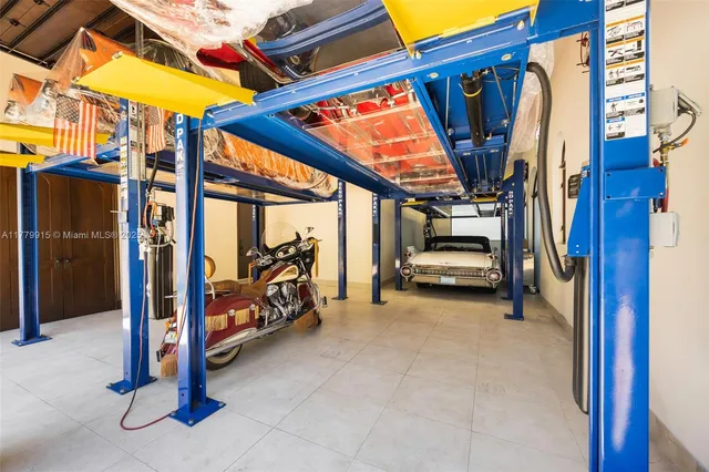 a view of outdoor space