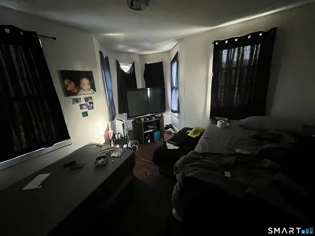 $274,900 | 50 Dunham Street, Norwich, CT 06360