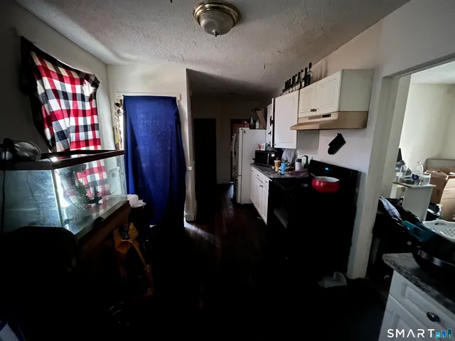 $274,900 | 50 Dunham Street, Norwich, CT 06360