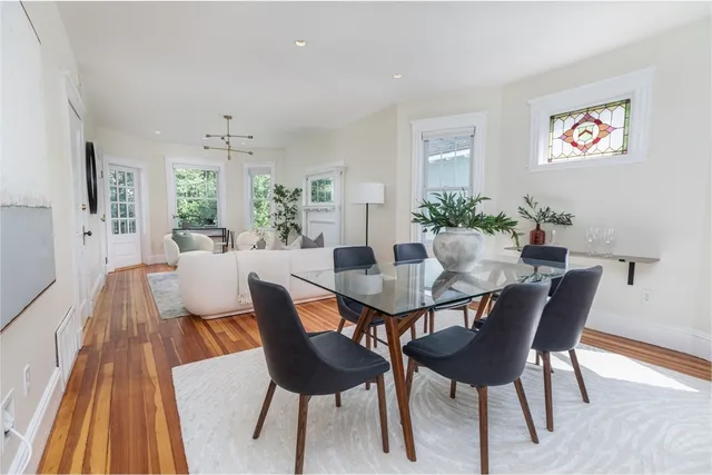 $1,050,000 | 106 Browne Street, Unit 2, Brookline, MA 02446