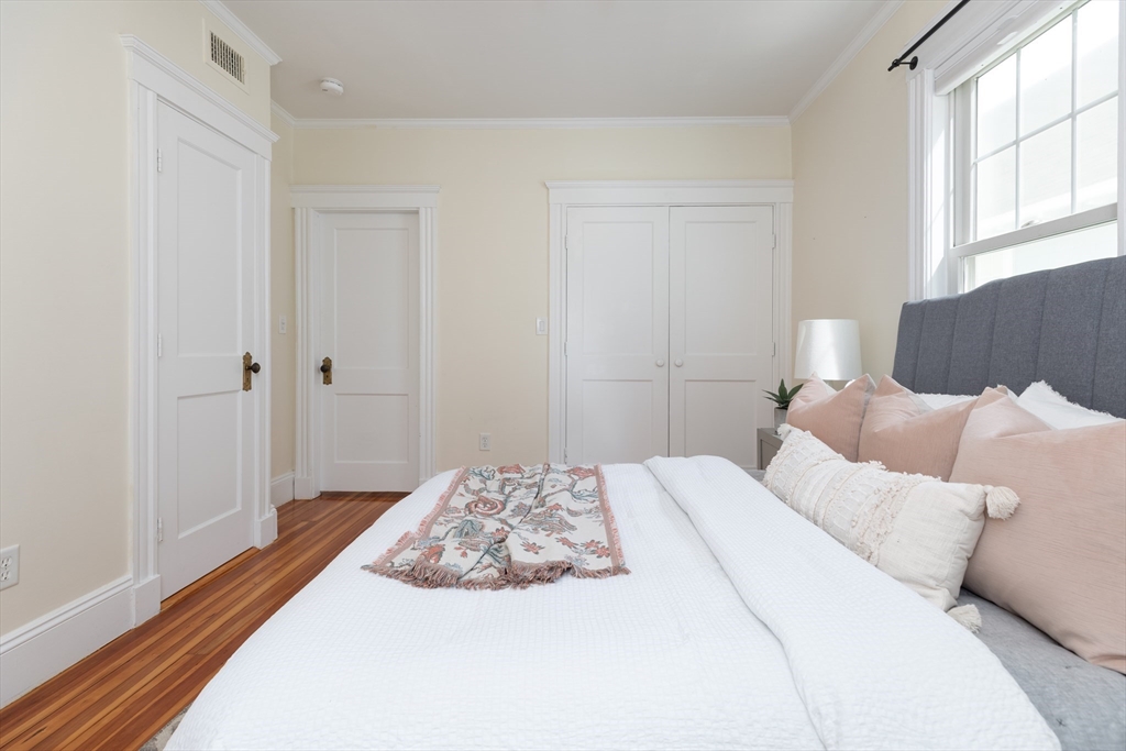 106 Browne Street, Unit 2 Brookline, MA 02446 - Photo 13 of 24