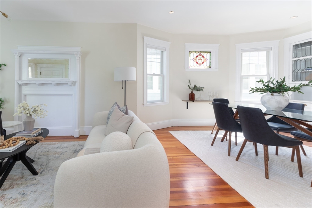 106 Browne Street, Unit 2 Brookline, MA 02446 - Photo 8 of 24