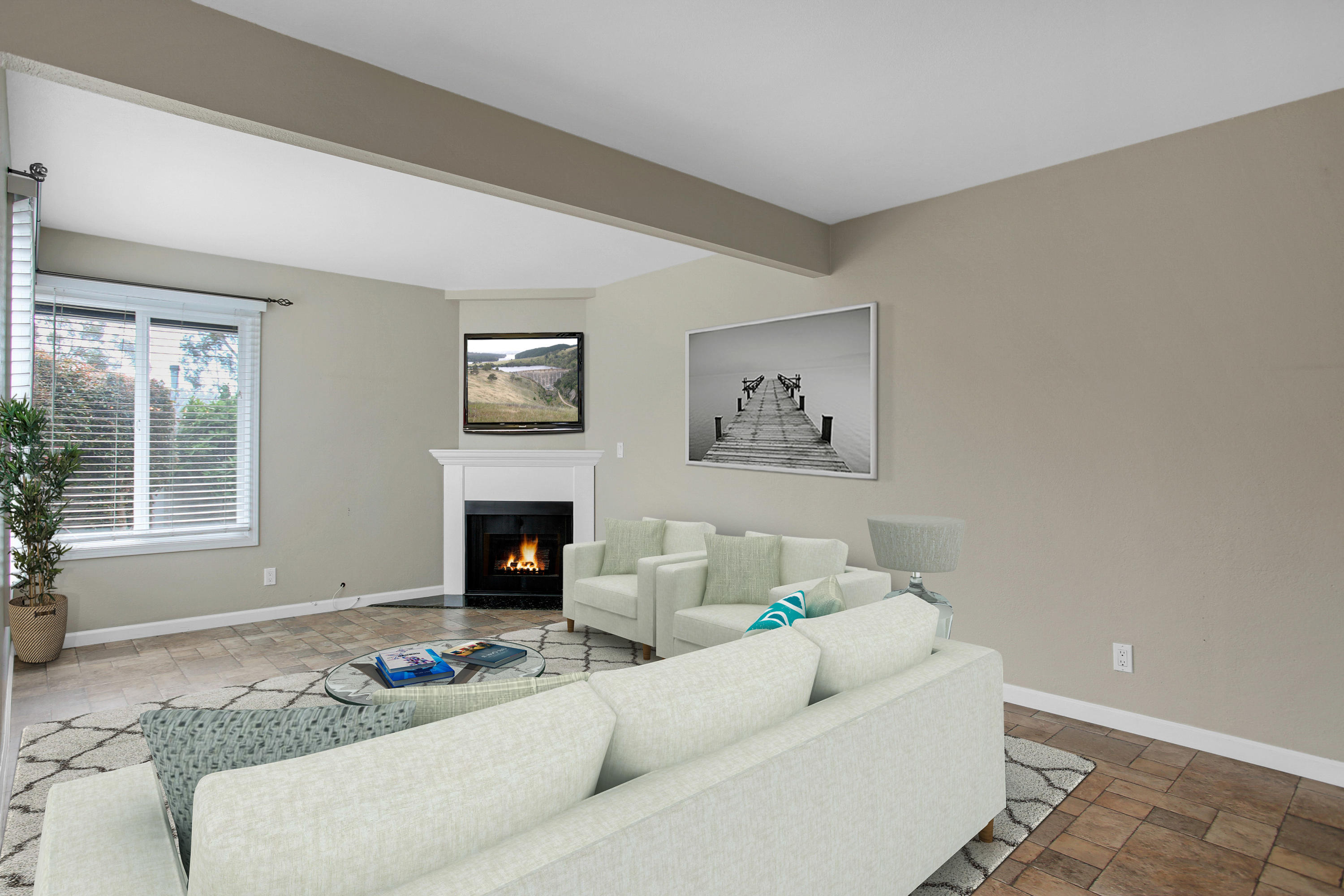118 El Sueno Road Santa Barbara, CA 93110 - Photo 4 of 23 Living w/ digital staging