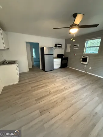 $950 | 2784 Highway 29, Newnan, GA 30263