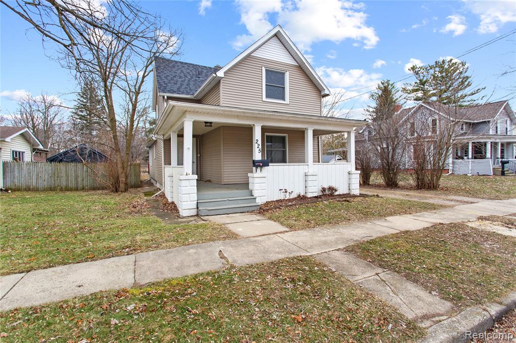 225 West Ridge Street Owosso, MI 48867 - Photo 24 of 46