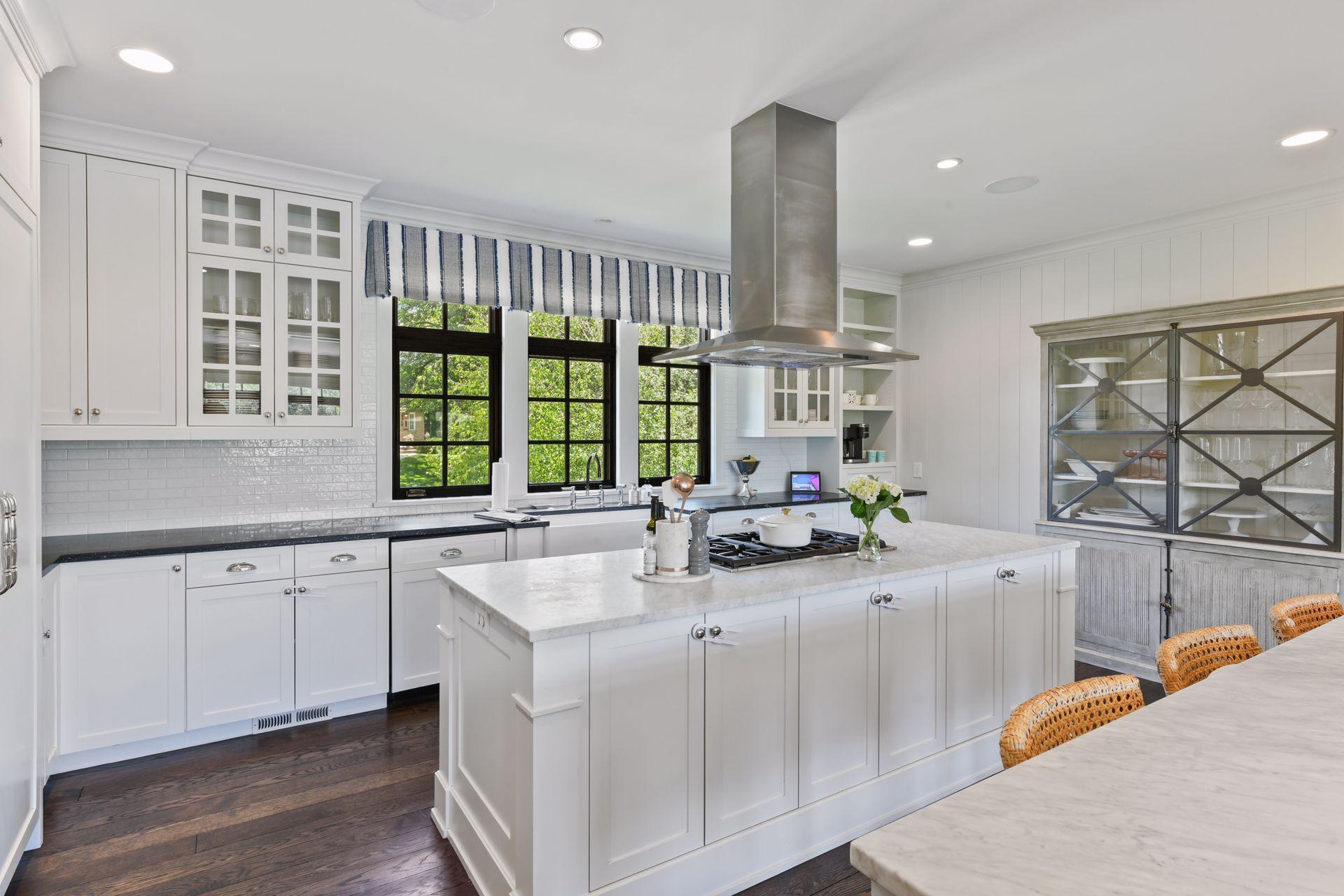 5504 Lakeview Drive Edina, MN 55424 - Photo 29 of 86