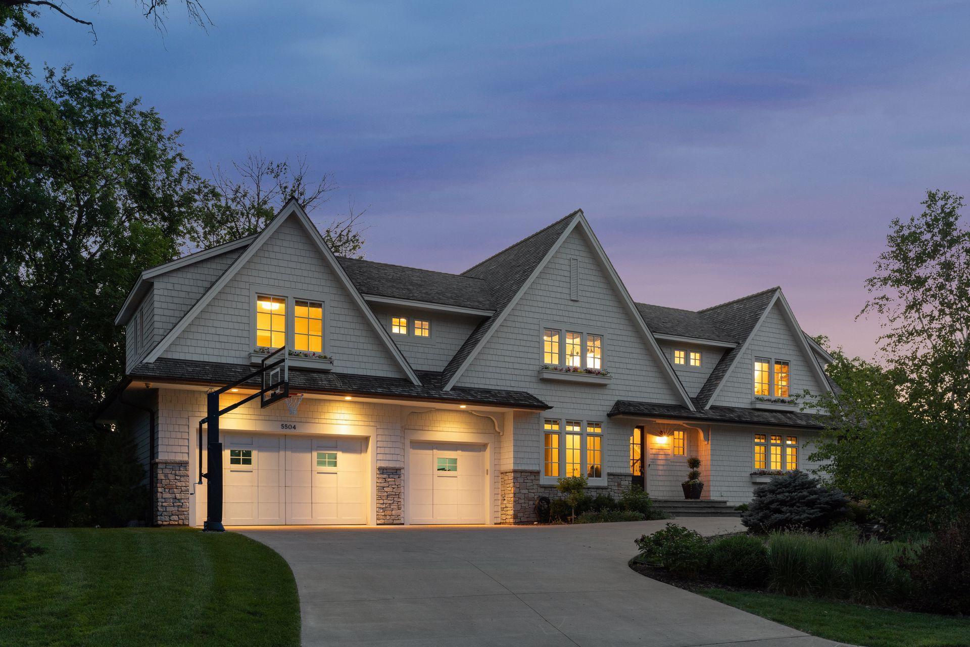 5504 Lakeview Drive Edina, MN 55424 - Photo 4 of 86