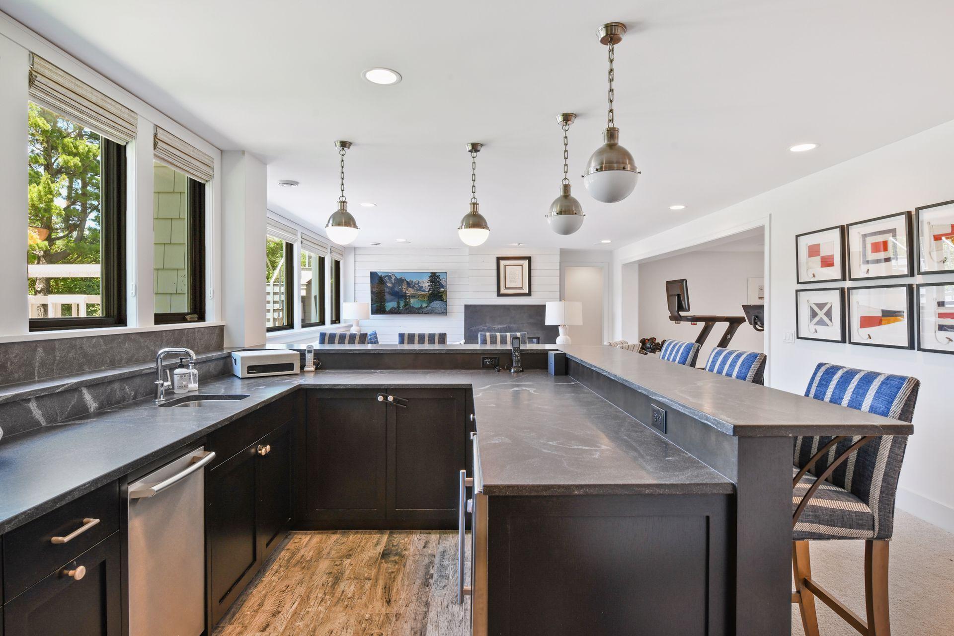 5504 Lakeview Drive Edina, MN 55424 - Photo 72 of 86