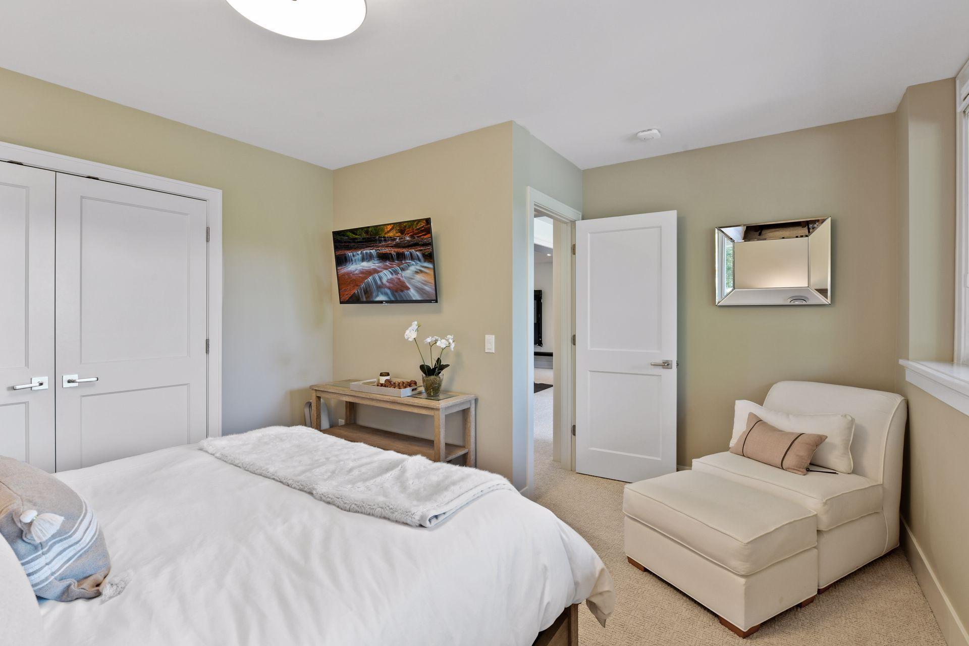 5504 Lakeview Drive Edina, MN 55424 - Photo 76 of 86