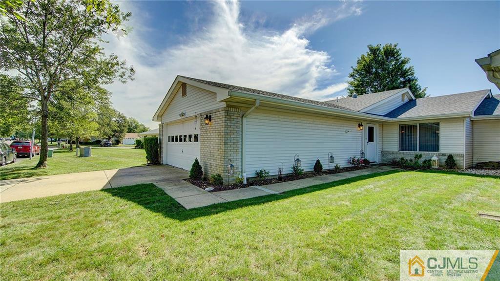 801 A Pompton Road, Unit 801A Monroe Township, NJ 08831 - Photo 2 of 33 a view of a house with backyard