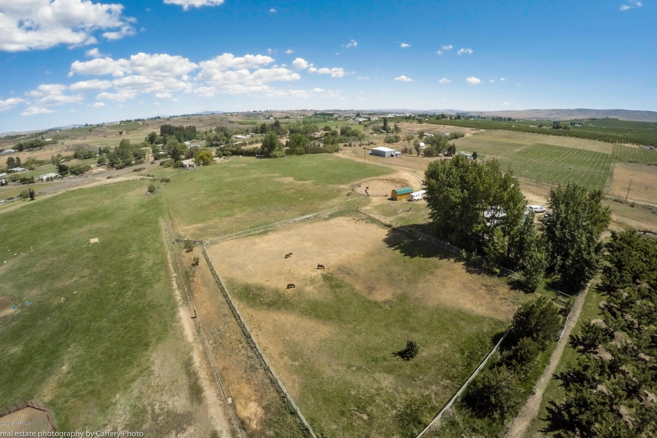 252-250 Knutson Road Tieton, WA 98947 - Photo 40 of 51 a view of a lake