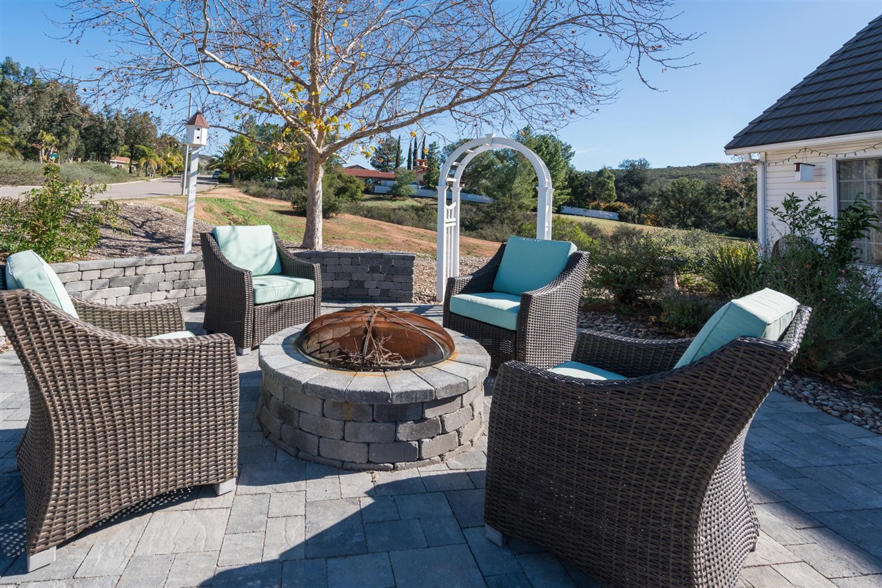 26123 Matlin Road Ramona, CA 92065 - Photo 3 of 25 Gallery Image 3