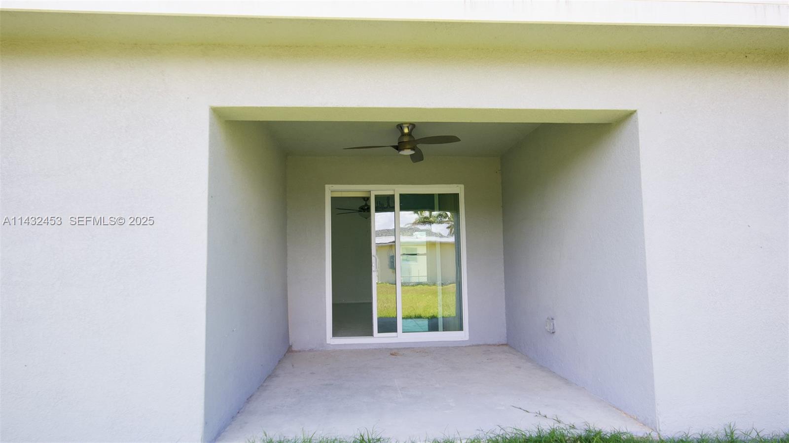 3433 Jeffcott Street Fort Myers, FL 33916 - Photo 12 of 41 a view of an empty room with window