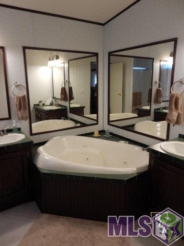 362 Bayou Blue Road Houma, LA 70364 - Photo 11 of 13 Gallery Image 11