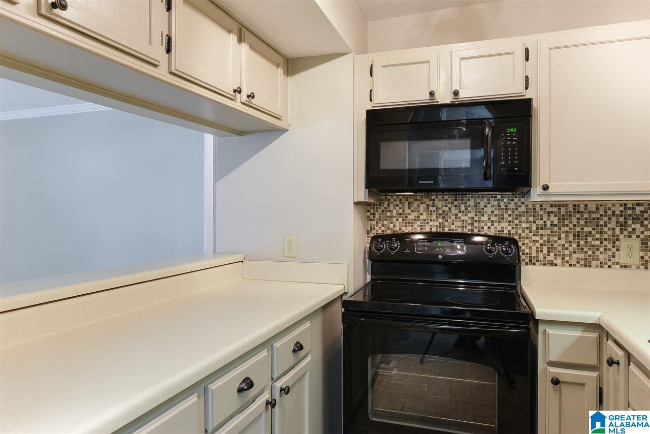 710 Gables Drive, Unit 710 Birmingham, AL 35244 - Photo 15 of 40