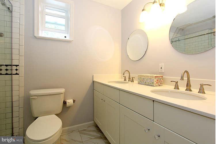 1612 Belvedere Boulevard Silver Spring, MD 20902 - Photo 14 of 24 Bath (Master)