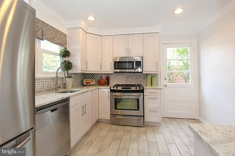 1612 Belvedere Boulevard Silver Spring, MD 20902 - Photo 4 of 24 Kitchen