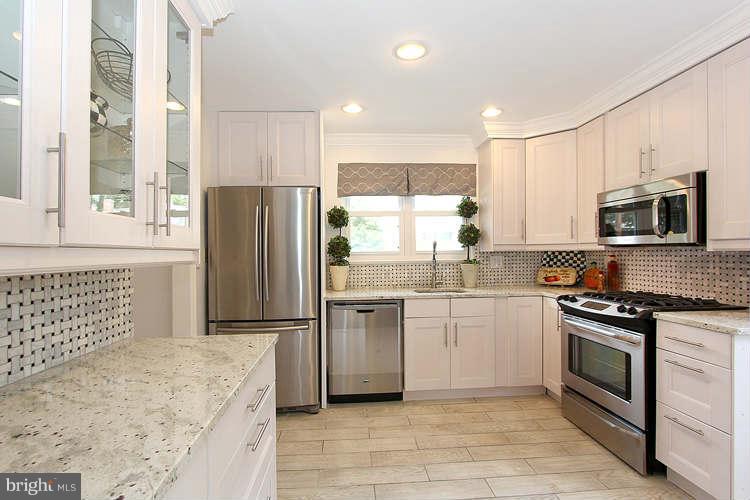 1612 Belvedere Boulevard Silver Spring, MD 20902 - Photo 5 of 24 Kitchen