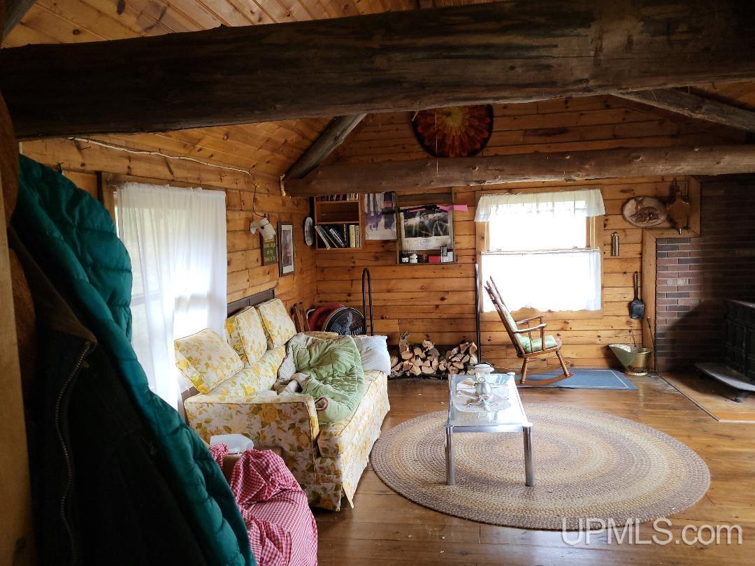7410 West Webber Creek Road Channing, MI 49815 - Photo 5 of 12 Gallery Image 5