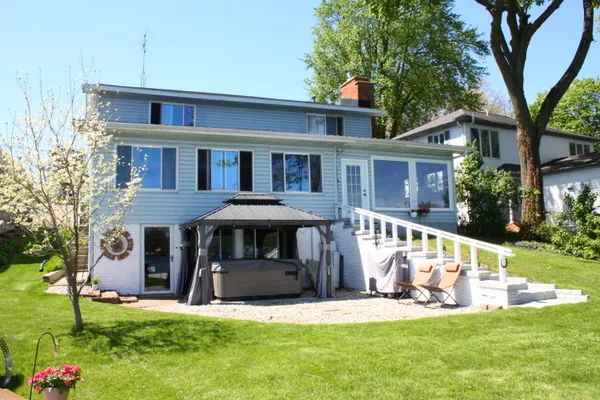 $699,999 | 12860 Merlau Avenue, Plainwell, MI 49080