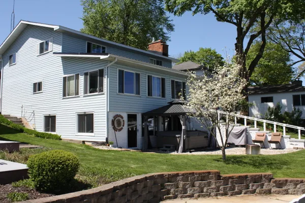 $699,999 | 12860 Merlau Avenue, Plainwell, MI 49080