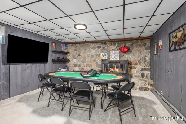 $699,999 | 12860 Merlau Avenue, Plainwell, MI 49080