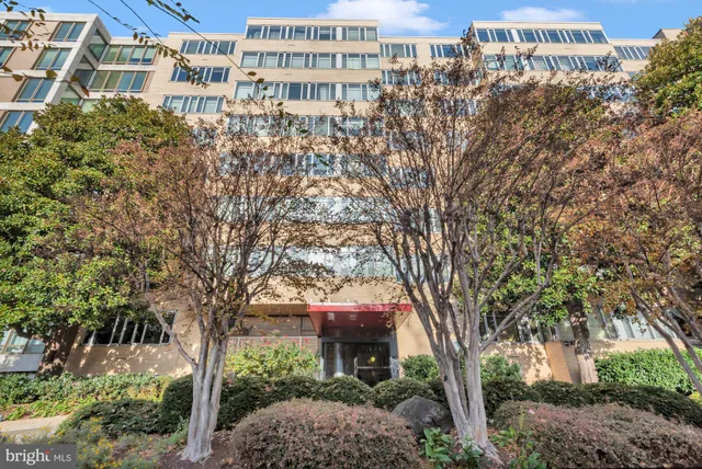 $260,000 | 1711 Massachusetts Avenue Northwest, Unit 223, Washington, DC 20036