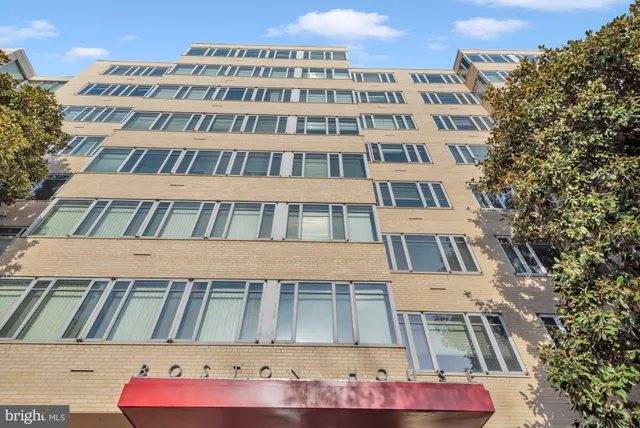 a view of a tall building