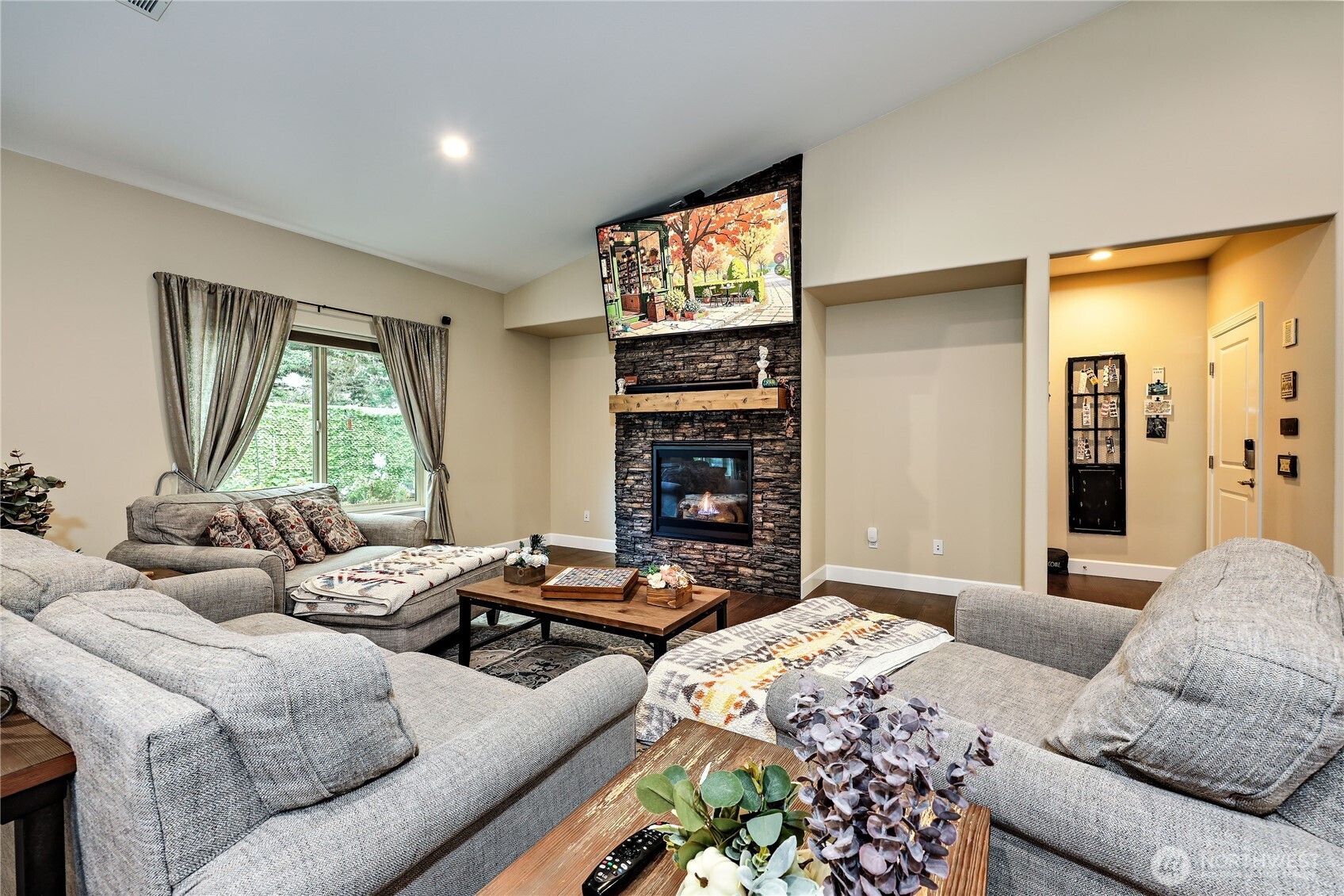 290 Choice Loop Sequim, WA 98382 - Photo 6 of 36 Gallery Image 6
