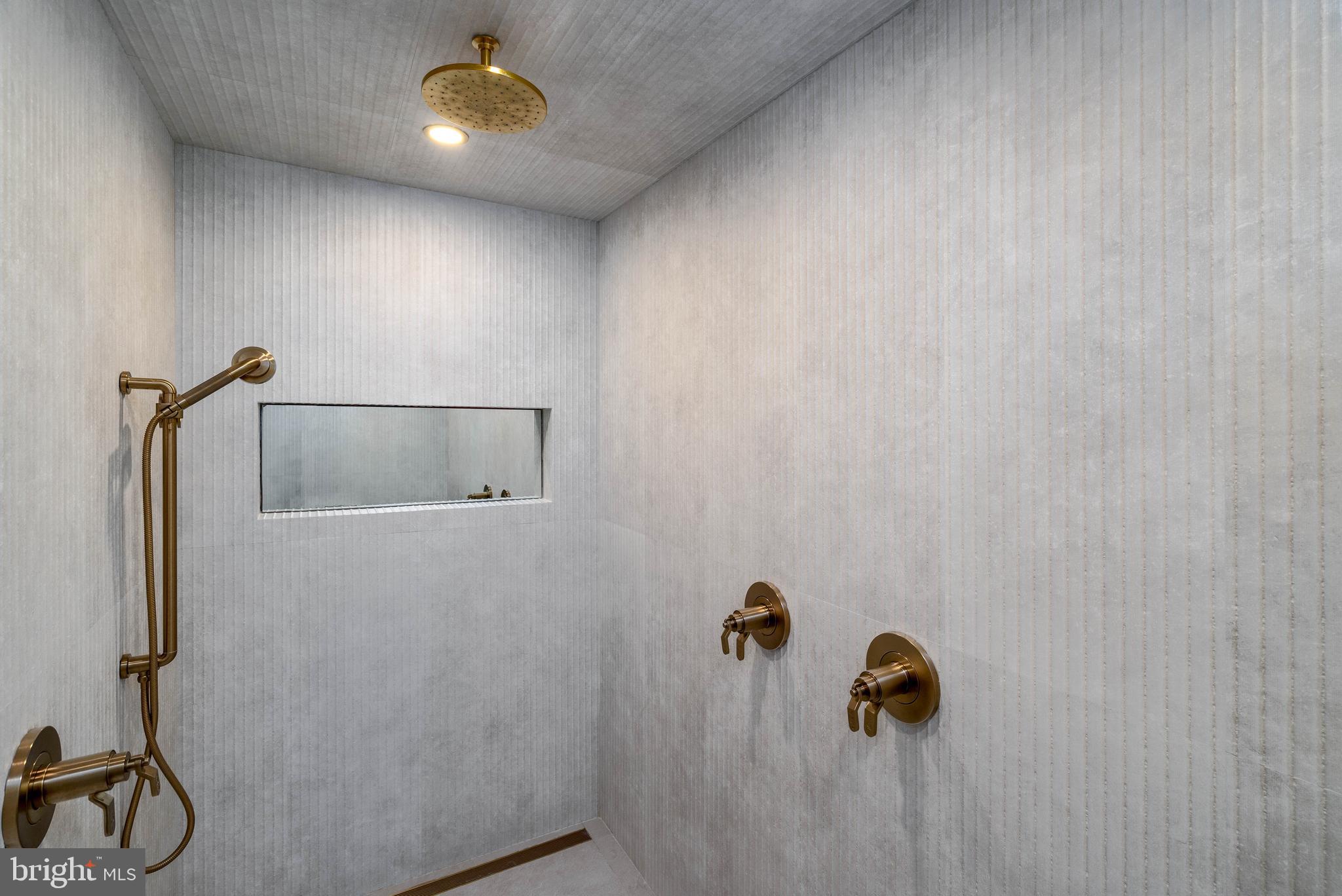 818 North 4th Street, Unit LL Philadelphia, PA 19123 - Photo 18 of 26