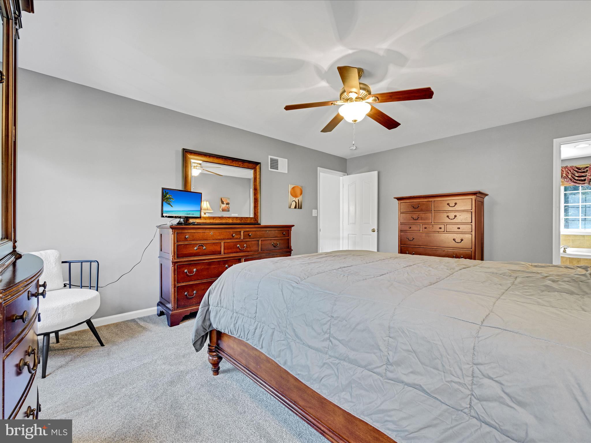 13 Field Lane Lititz, PA 17543 - Photo 19 of 45 Primary Bedroom