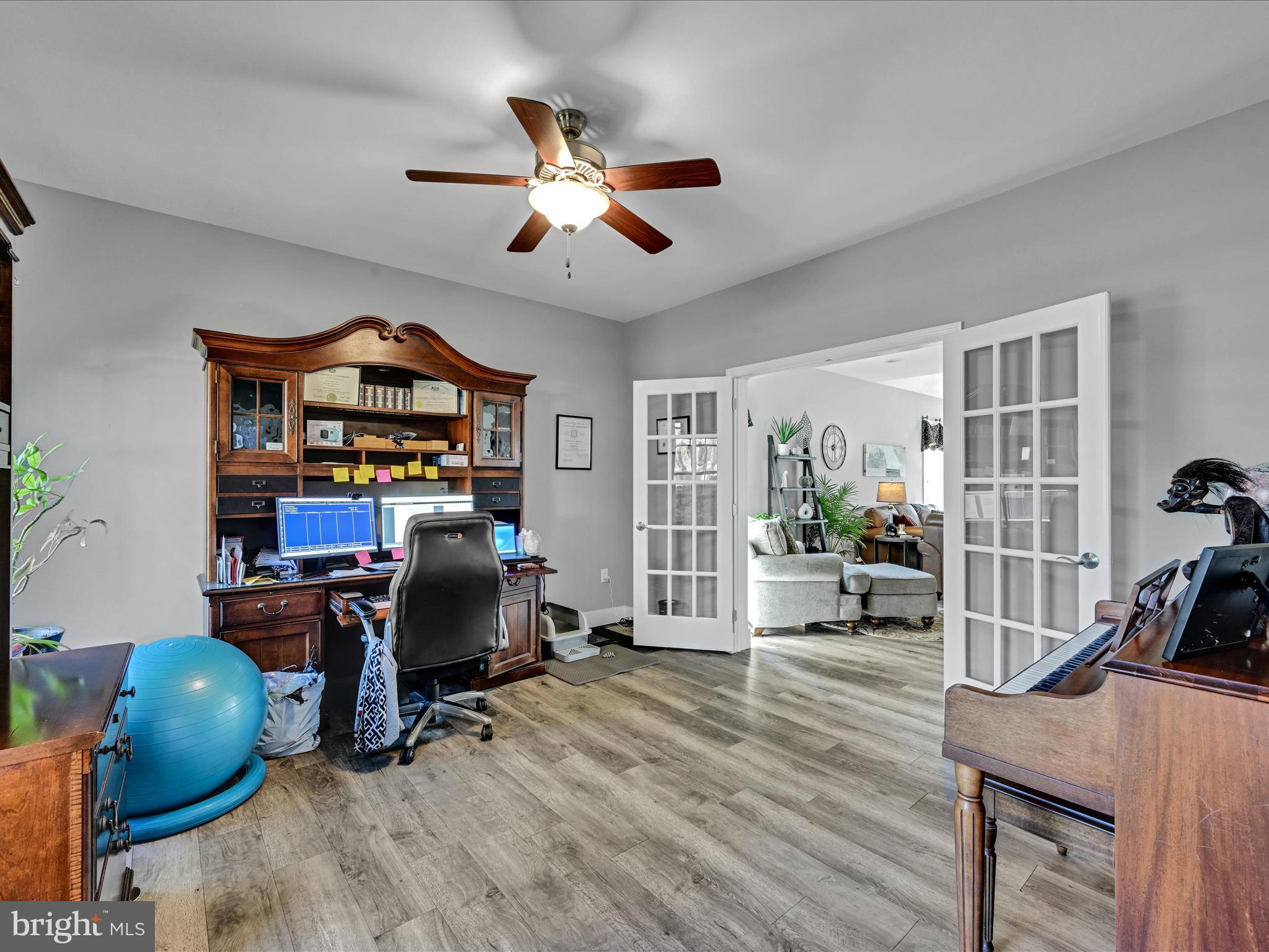 13 Field Lane Lititz, PA 17543 - Photo 23 of 45 Office