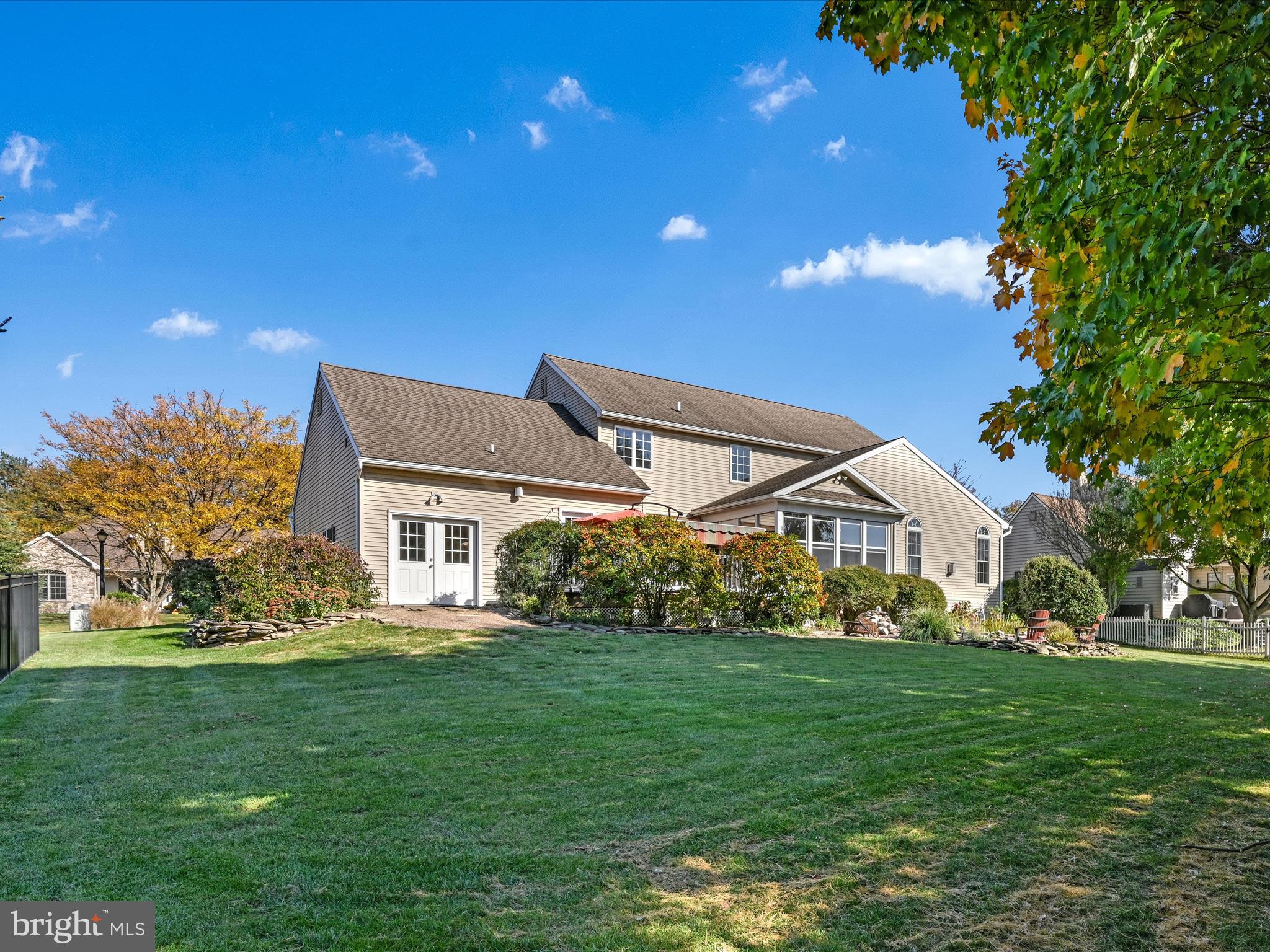 13 Field Lane Lititz, PA 17543 - Photo 39 of 45 Backyard