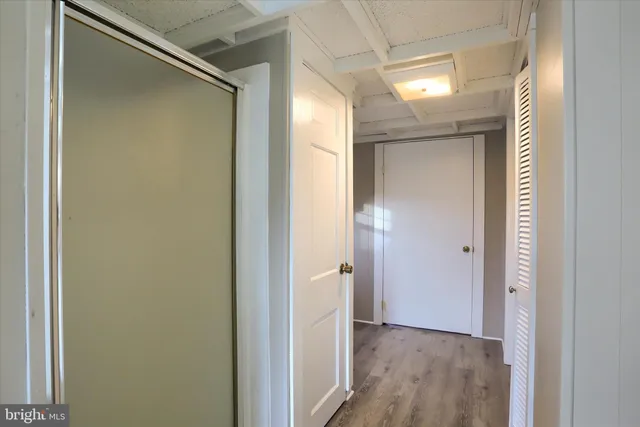 an empty room with window