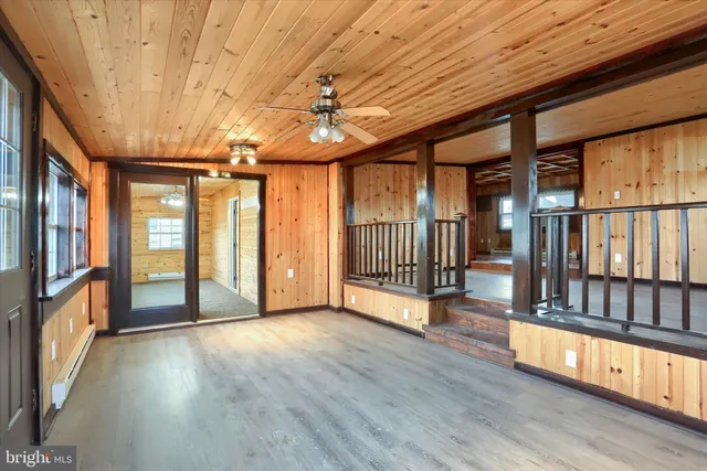 a view of an entryway